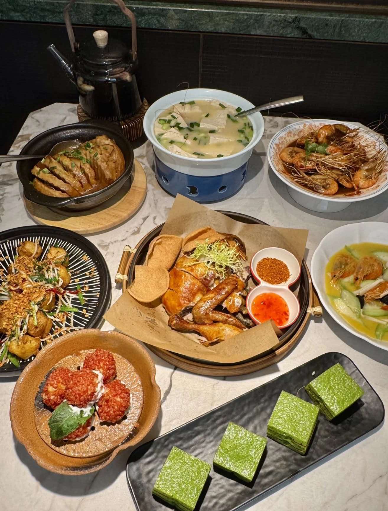 Experience of finding delicious Hangzhou style authentic dishes in the Jiangnan region of West Lake